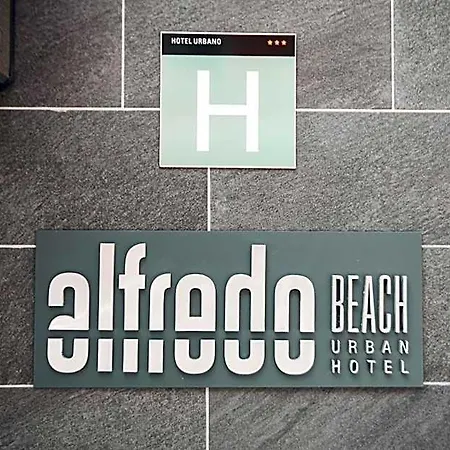 Alfredo Hotell